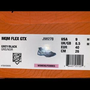 Women trail runners size 9 fully waterproof.